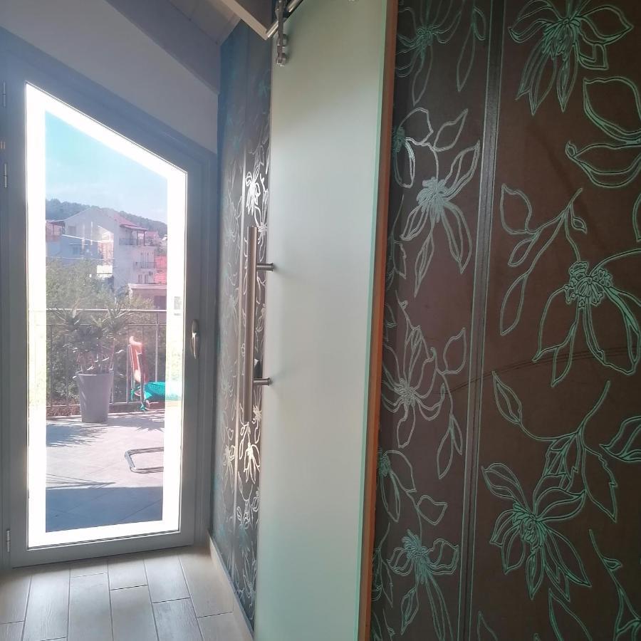 Argostoli Loftアパートホテル エクステリア 写真